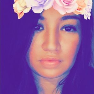 Meet your Posher, Yvonne